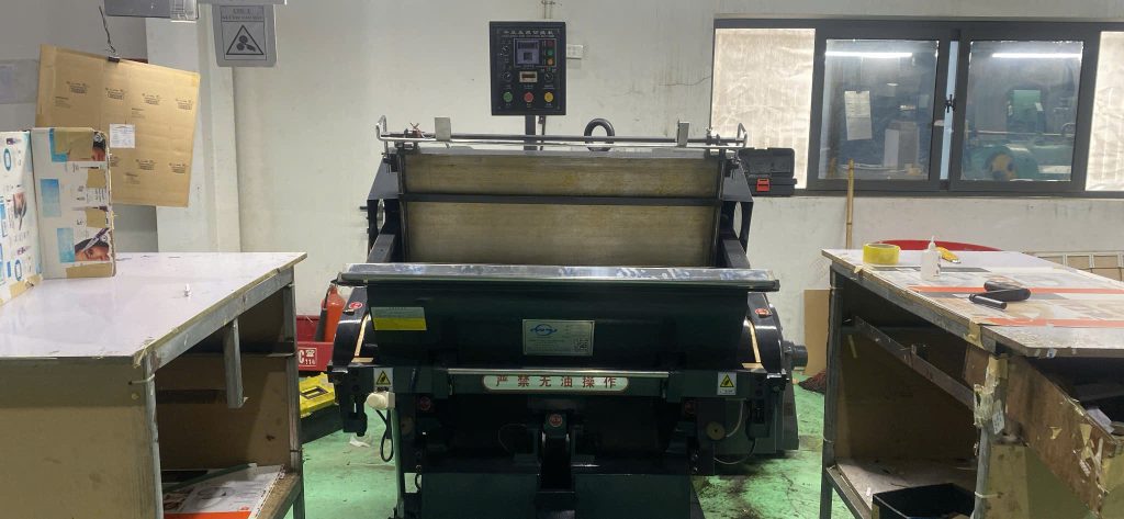INSTALLATION & DELIVERY OF 1100 MANUAL DIE-CUTTING MACHINE